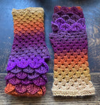 Fingerless Dragon Scale Gloves in Sunset
