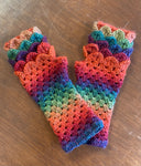 Fingerless Dragon Scale Gloves in Rainforest